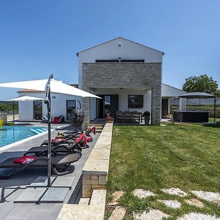 Sveti Lovreč Pazenatički Villa Meli מראה חיצוני תמונה